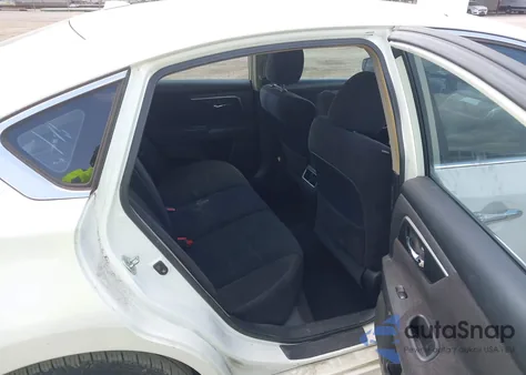 2013 Nissan Altima 3.5 Sv z USA, uszkodzony, nr VIN 1N4BL3AP6DC173884